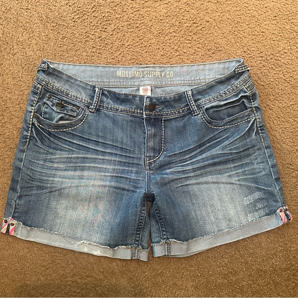 Women’s mossimo supply co denim shorts size 17